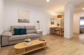 New cozy apartament next to Sta Justa and Airport Seville